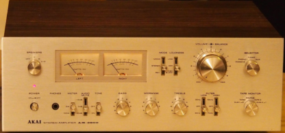AKAI AM-2800
